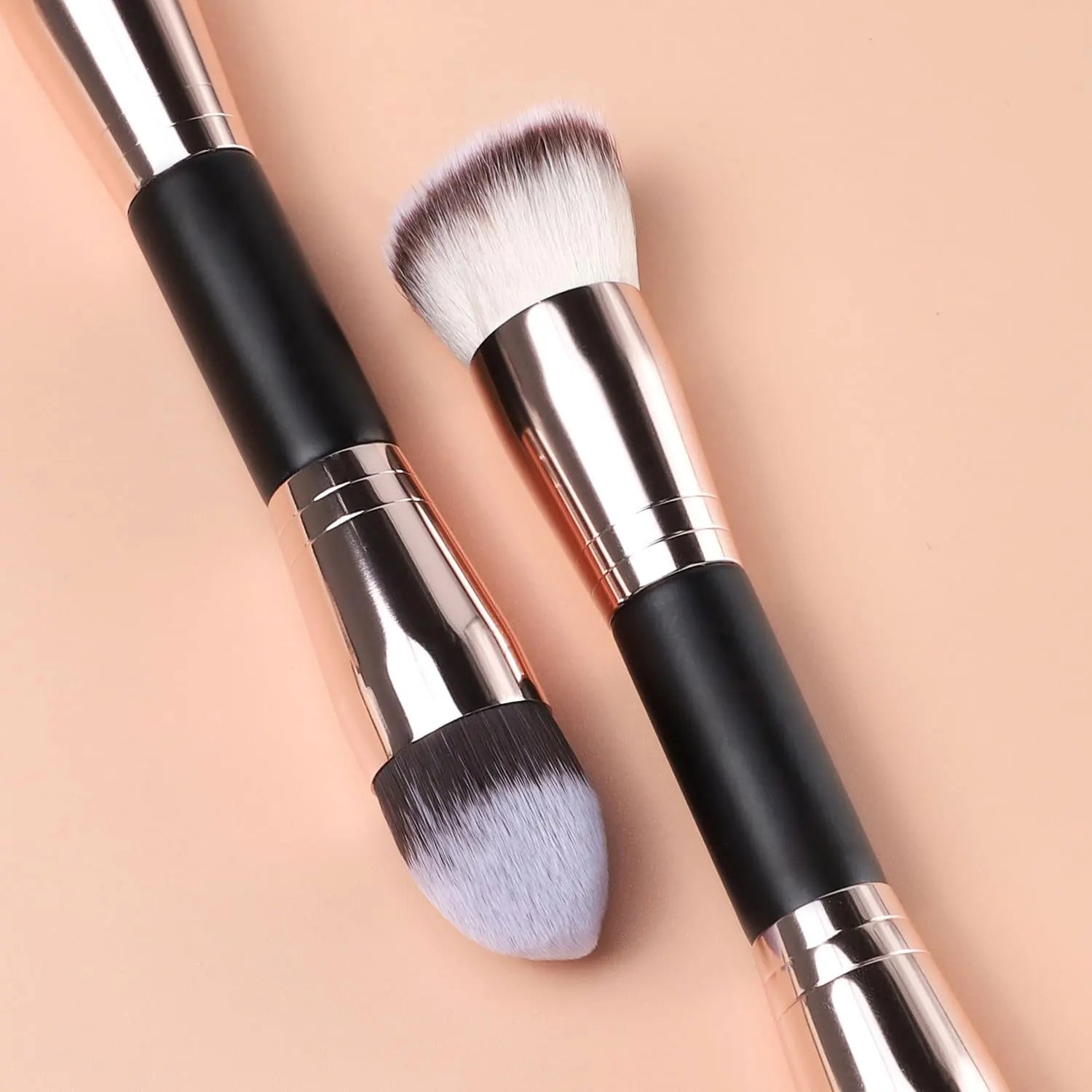Pinceaux de maquillage double face